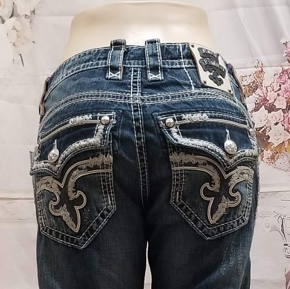 Low Rise Fashion Straigth Legs Jean's Size